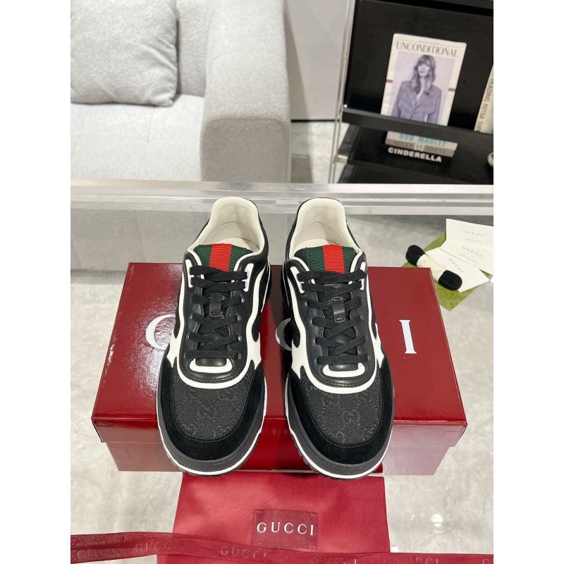 G*u*i casual shoes